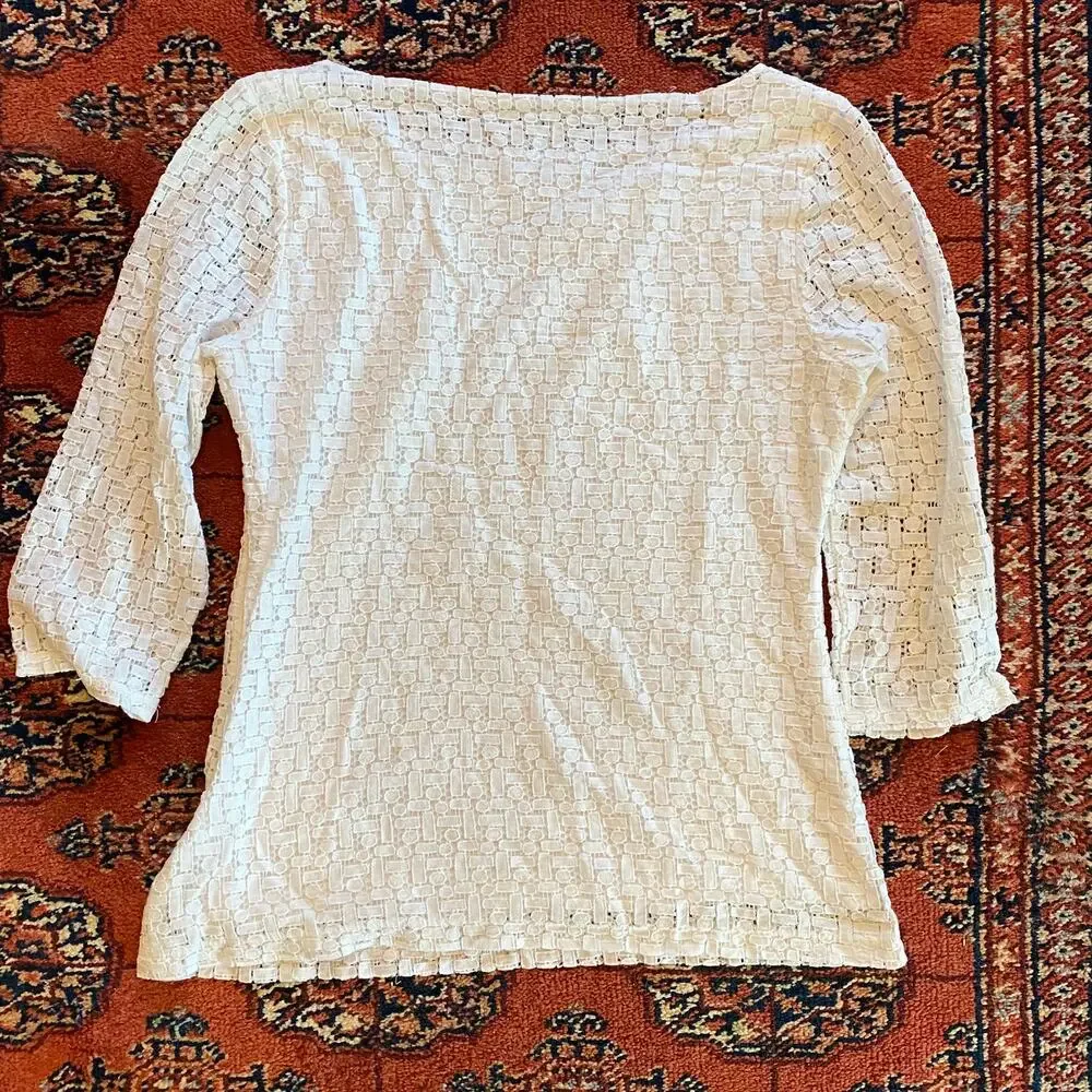Banana Republic 6 White Semi Sheer Patterned‎ Weave Pullover Top
